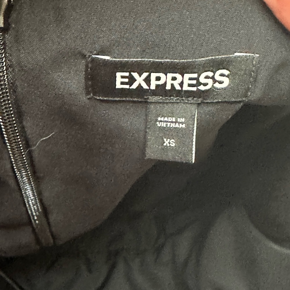 Express Black Ruched Mini Dress - Picture 5 of 14